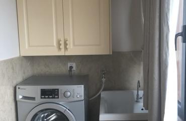 施堯路1111號(hào)象湖公園旁1室1廚1衛(wèi)1陽(yáng)臺(tái)公寓出租信息